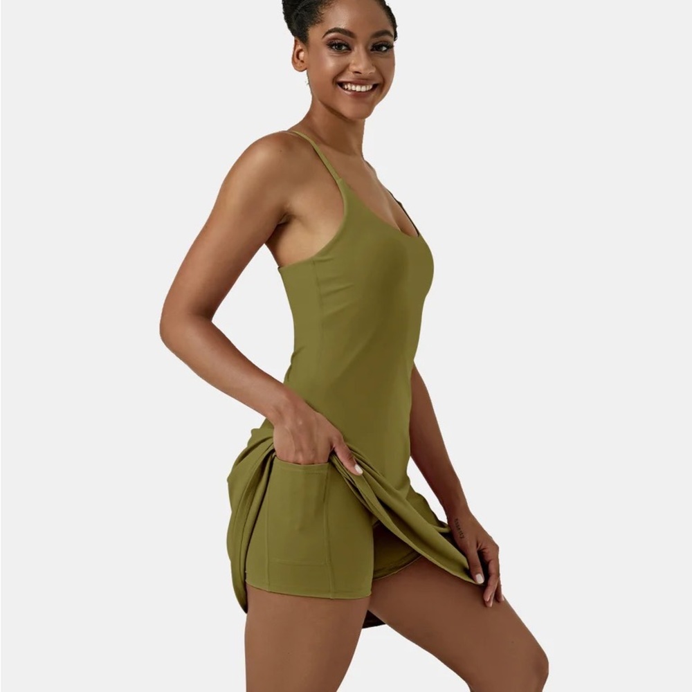 Halara Everyday Cloudful Air 2-in-1 Activity Dress